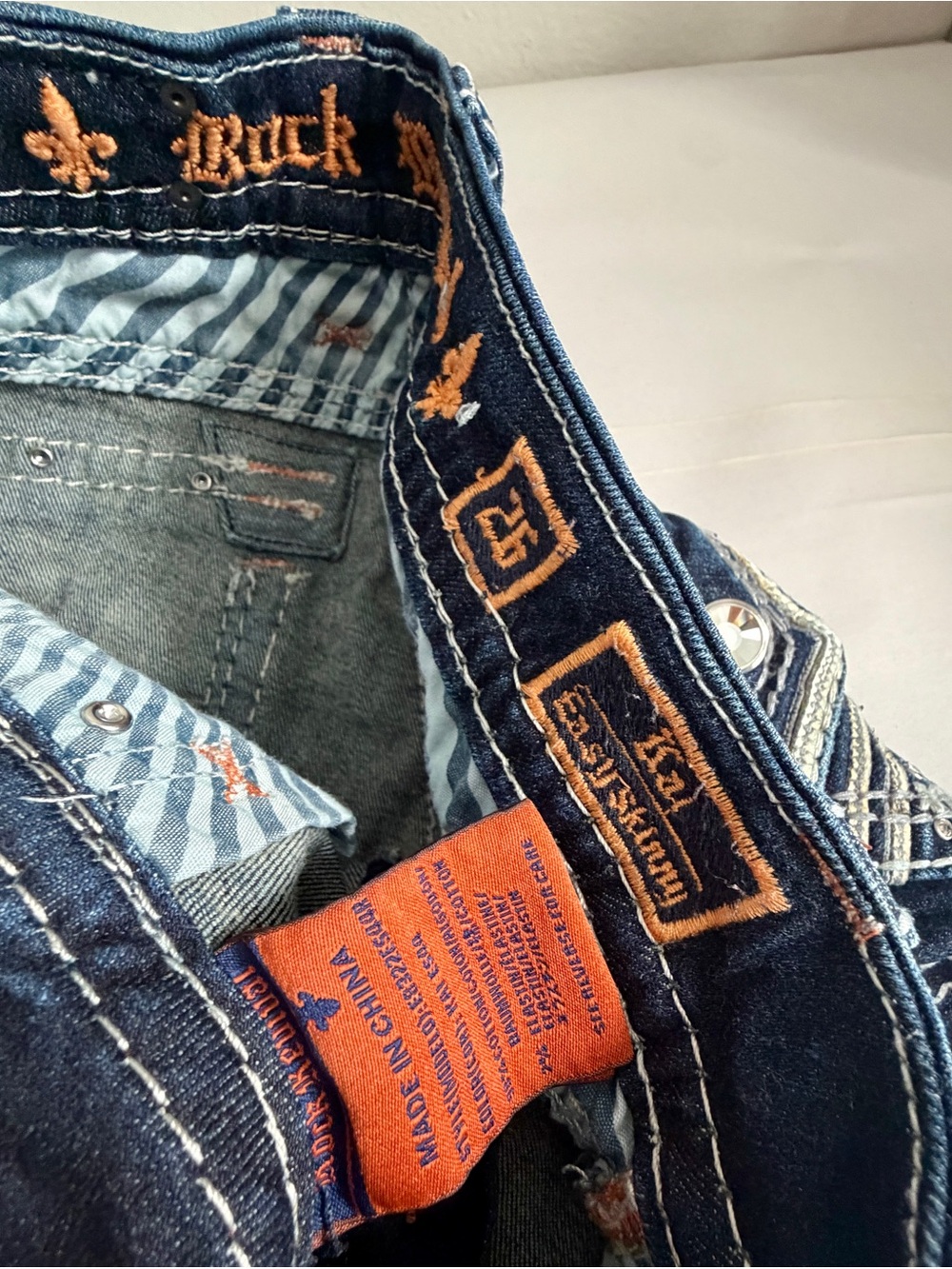 Rock Revival Jeans Womens Size 26 Kai Skinny Y2K Dark Blue Denim Embellished - Picture 8 of 13